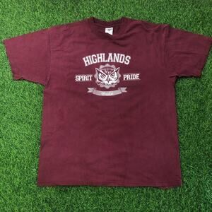 Maroon Highlands Owl Spirit Pride Graphic Tee